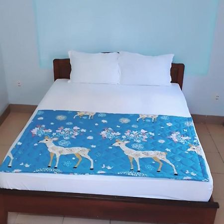 Phong Lan Guesthouse Hue Zewnętrze zdjęcie