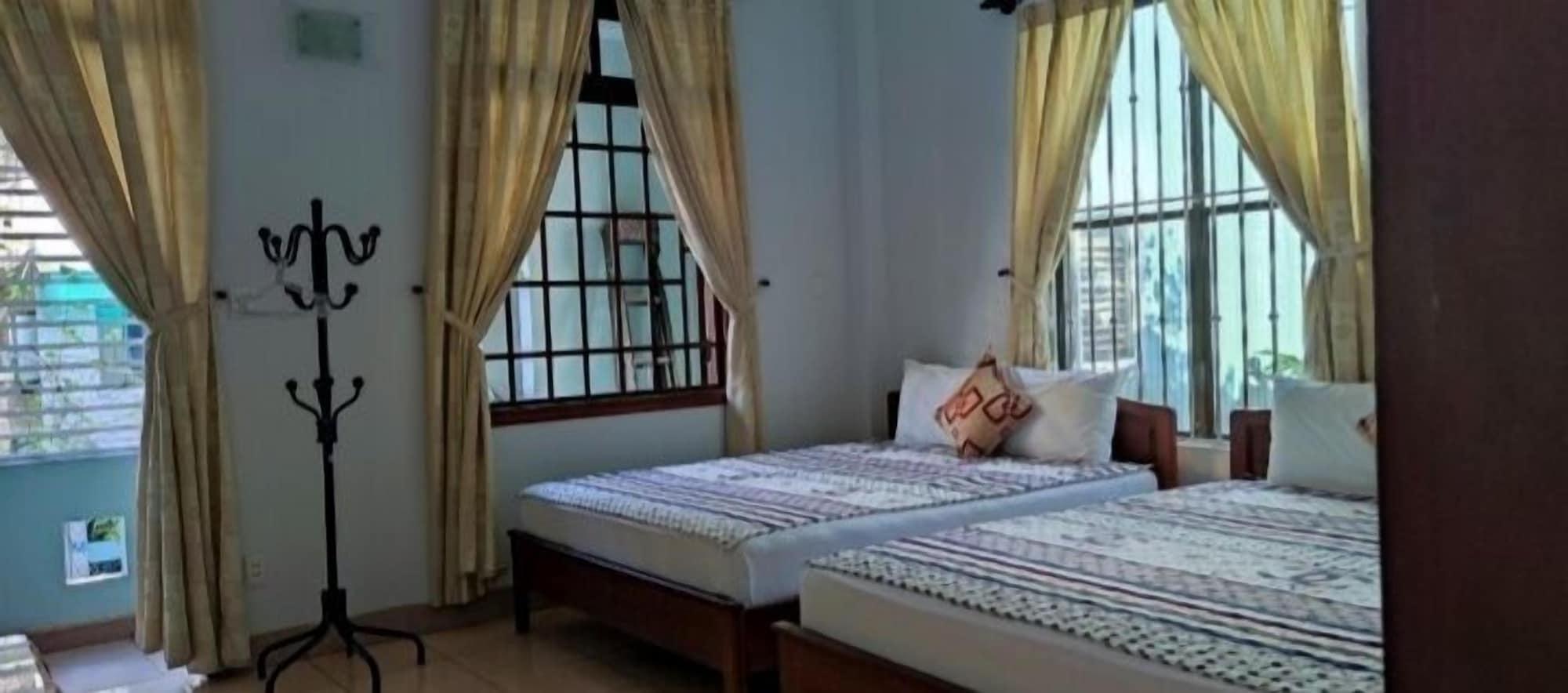 Phong Lan Guesthouse Hue Zewnętrze zdjęcie