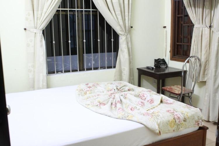 Phong Lan Guesthouse Hue Pokój zdjęcie