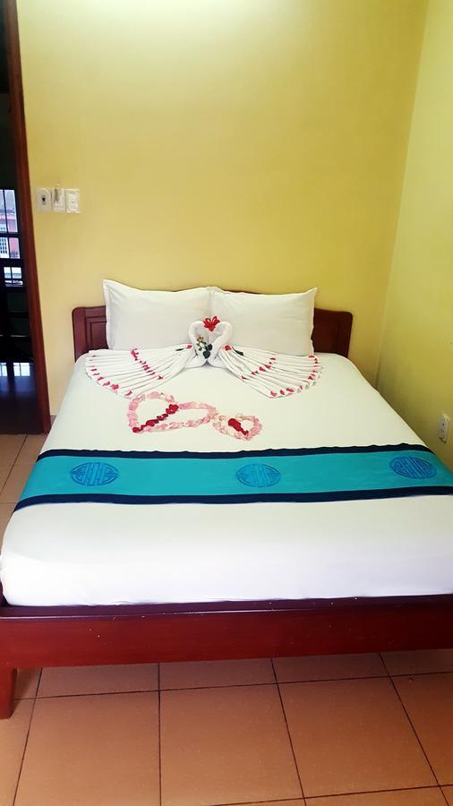 Phong Lan Guesthouse Hue Zewnętrze zdjęcie