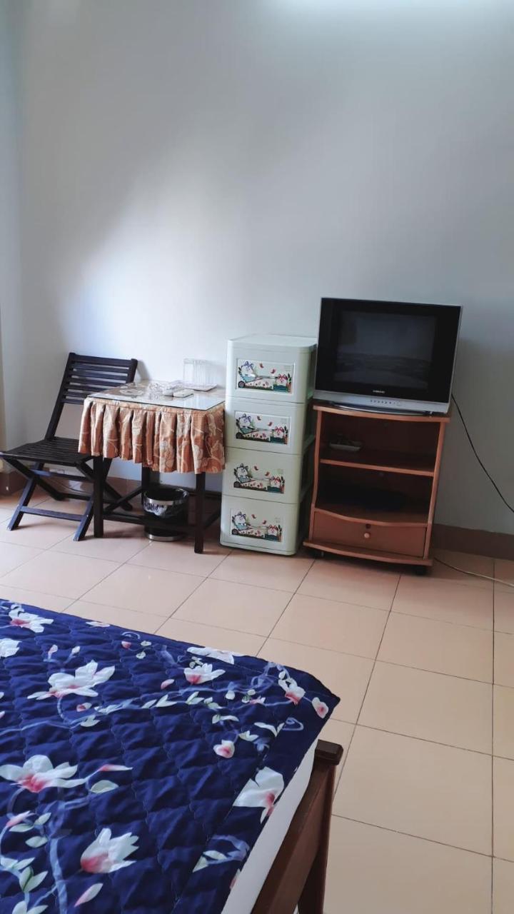 Phong Lan Guesthouse Hue Zewnętrze zdjęcie